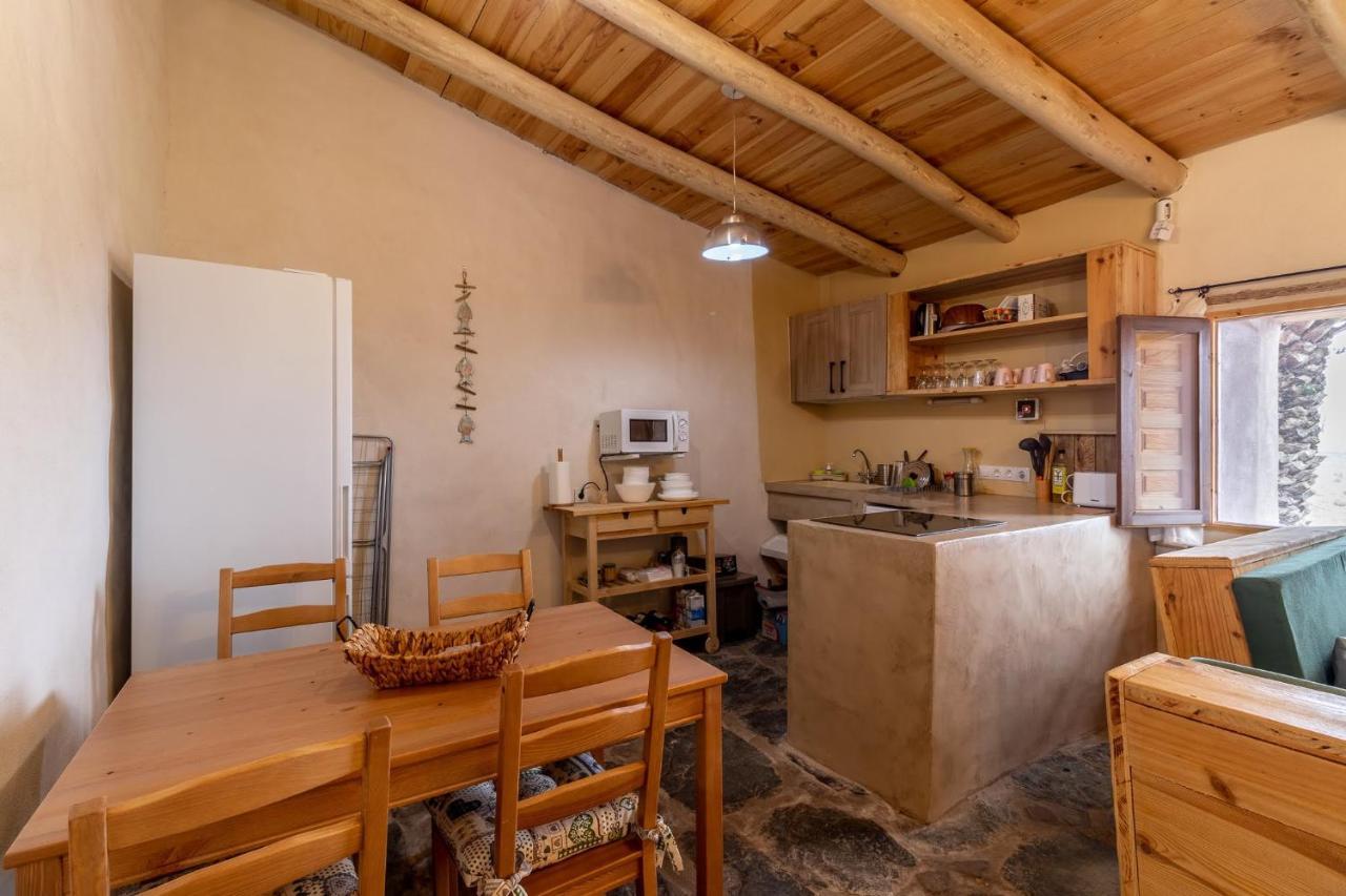 Santa Maria de Guia de Gran CanariaFlatguest Charming House + Pool + Terrace + Views别墅 外观 照片