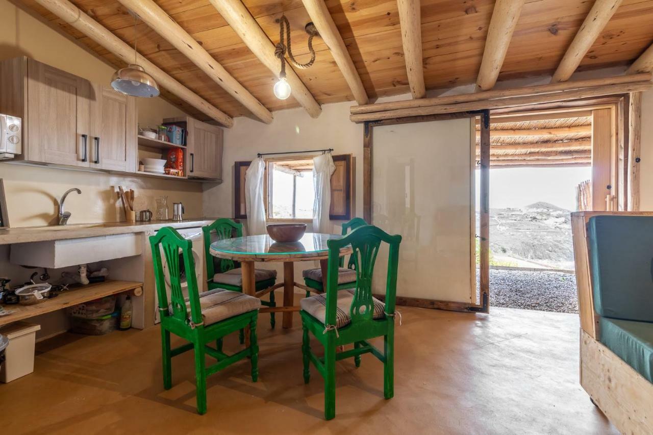Santa Maria de Guia de Gran CanariaFlatguest Charming House + Pool + Terrace + Views别墅 外观 照片